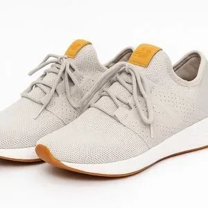 New Balance Sneakers – Women’s Size 11, Grey
